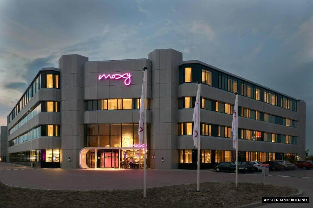 Byggnaden som hotellet ligger i